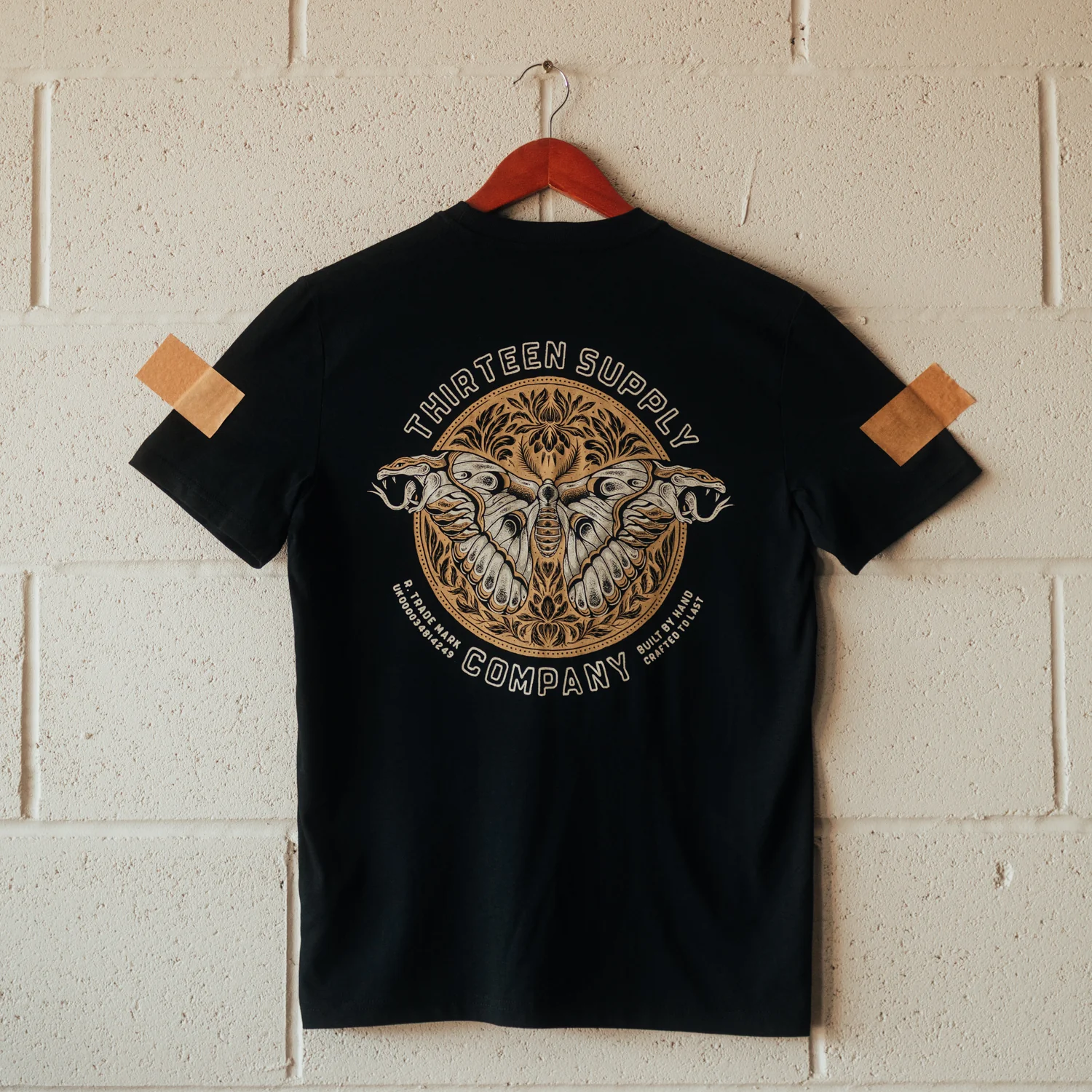 ATTACUS ATLAS - BLACK UNISEX T-SHIRT