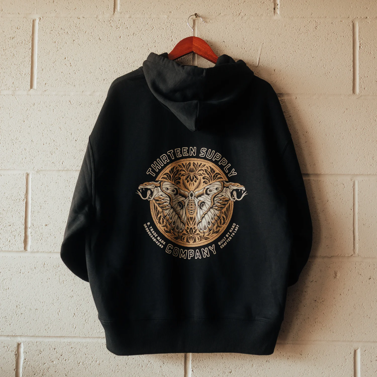 ATTACUS ATLAS - HOODIE